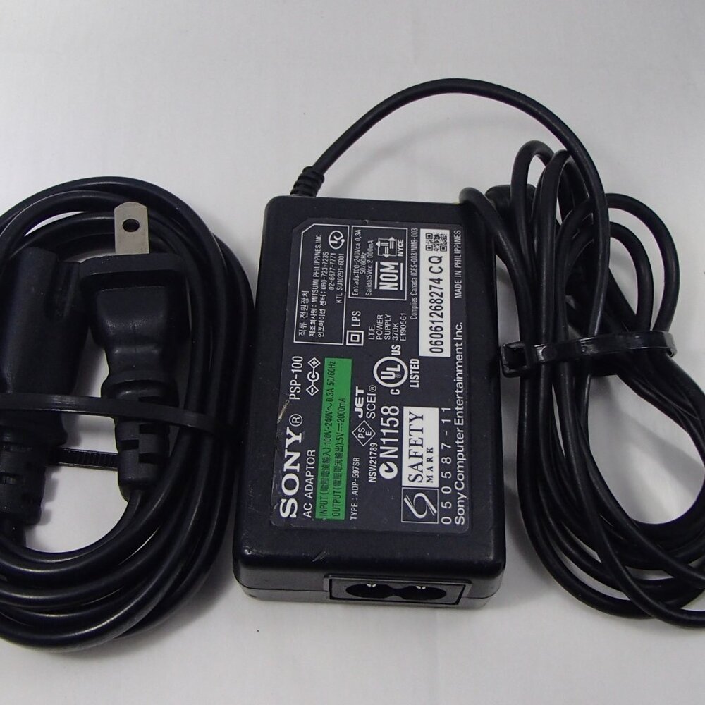 SONY PSP-100 5V 1500mA AC ADAPTOR PSP-2000 2001 3000 GENUINE CHARGER